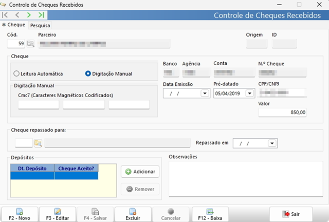 Tela de controle de cheques recebidos, com dados do cheque, pré-datado, repasse e a lista de depósitos.